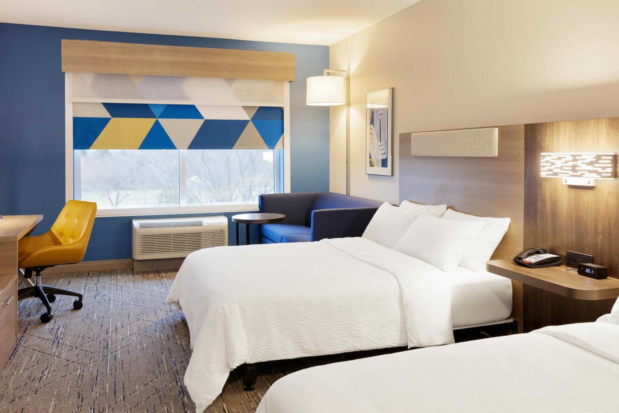Holiday Inn Express Newton By Ihg Ngoại thất bức ảnh