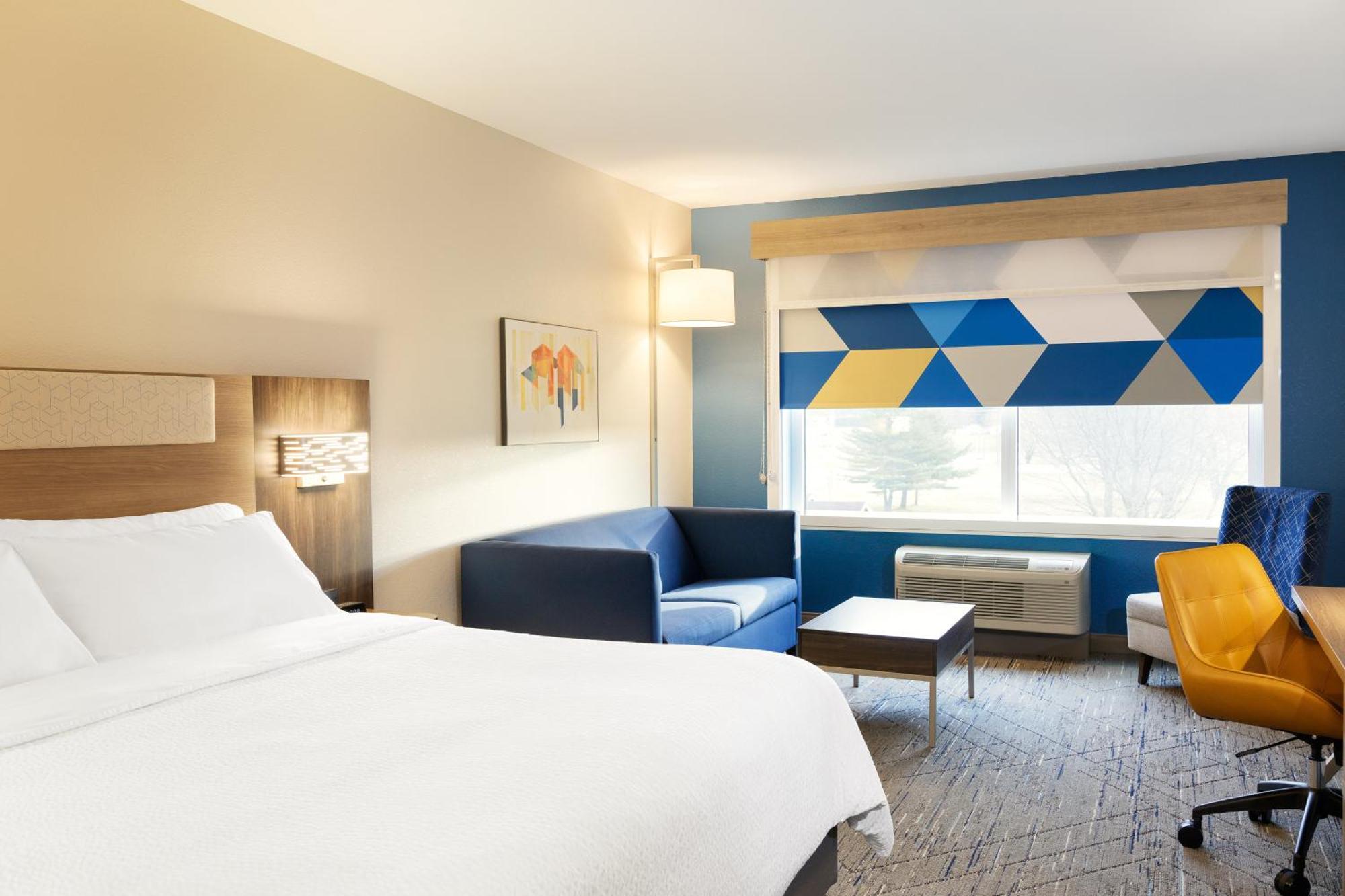 Holiday Inn Express Newton By Ihg Ngoại thất bức ảnh