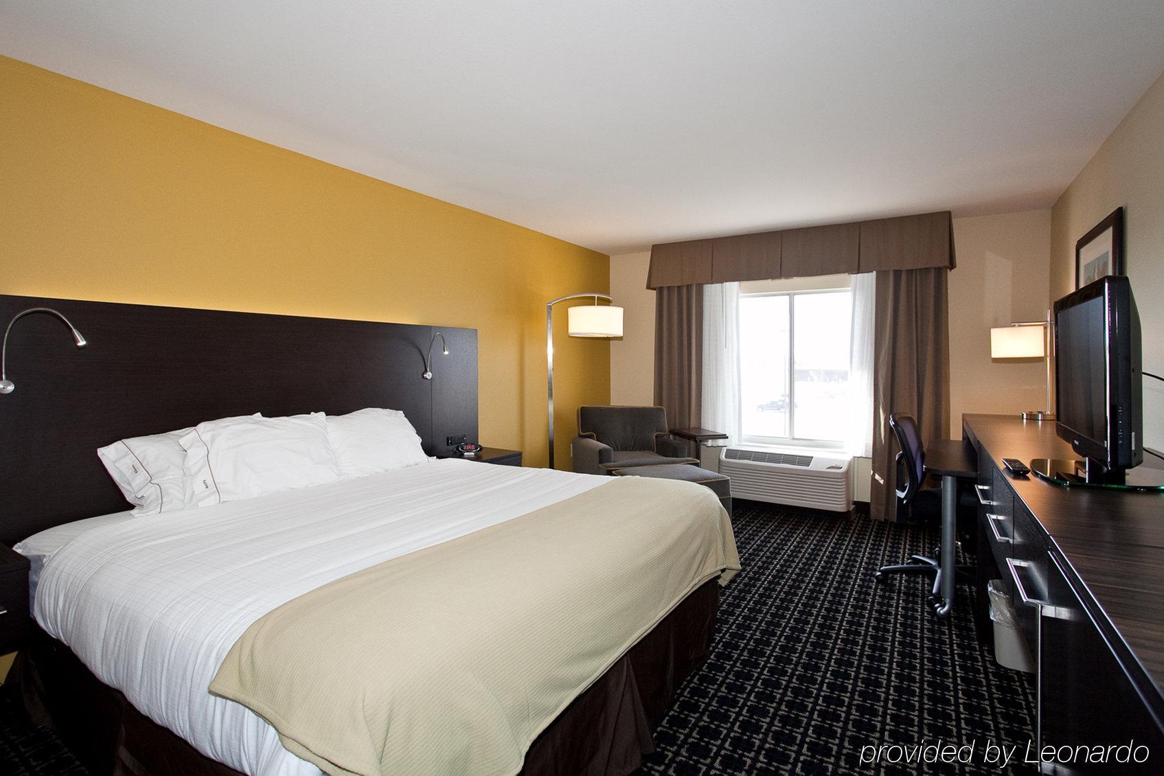 Holiday Inn Express Newton By Ihg Ngoại thất bức ảnh