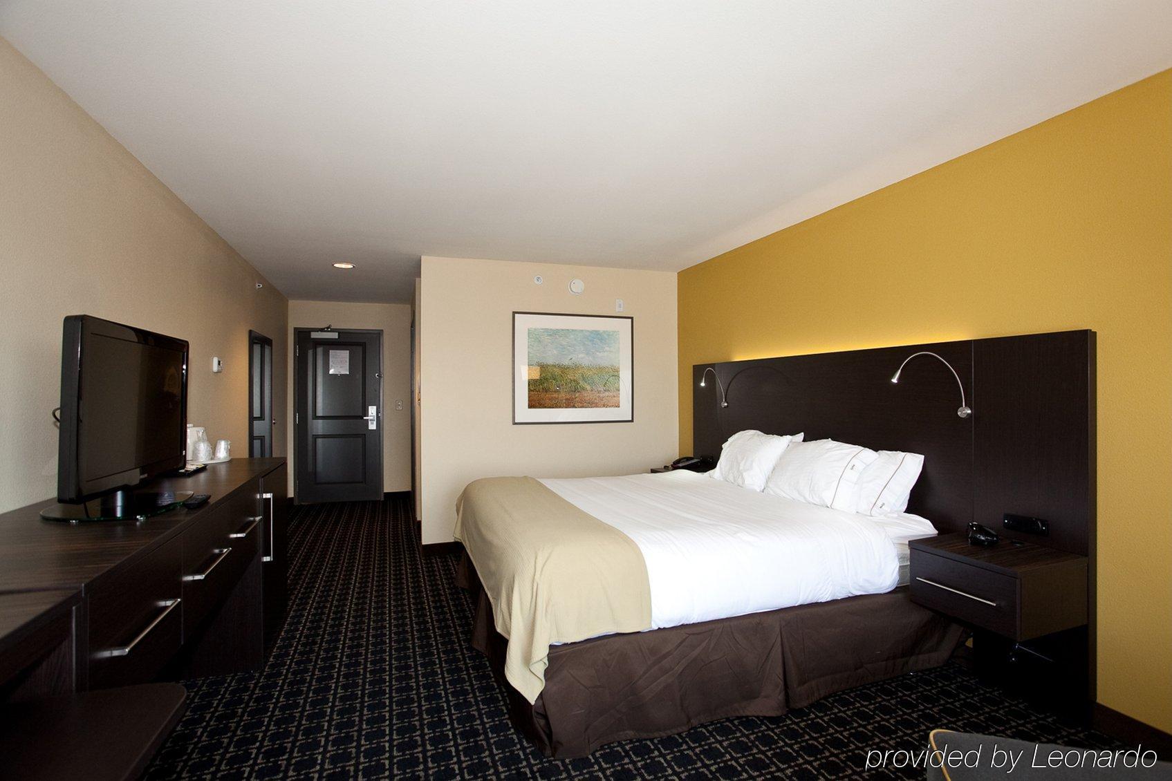 Holiday Inn Express Newton By Ihg Phòng bức ảnh
