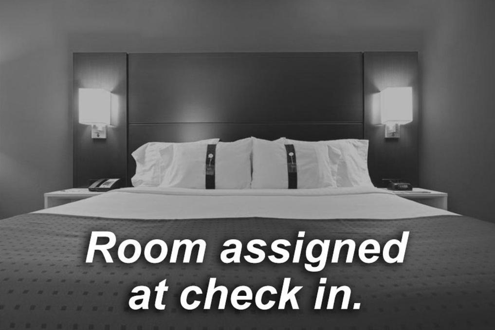 Holiday Inn Express Newton By Ihg Phòng bức ảnh